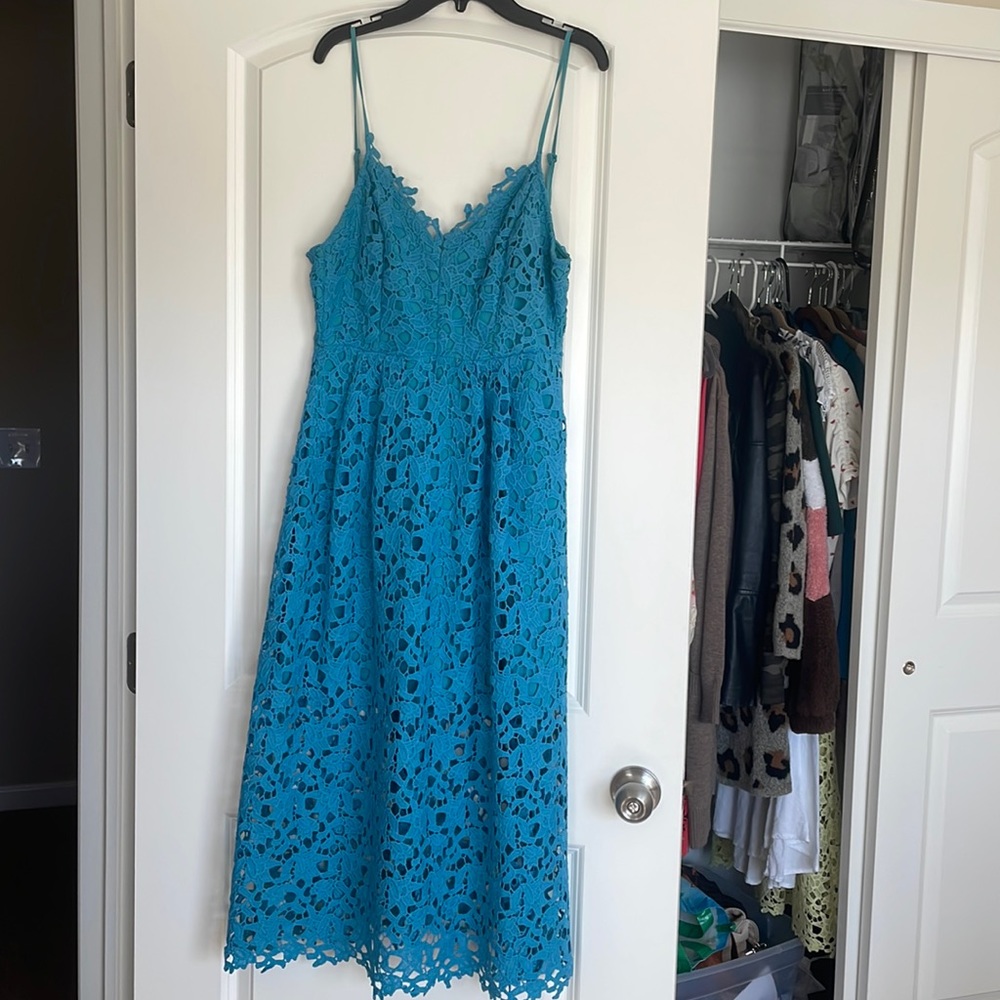 Astr the label lace midi dress worn 1 time